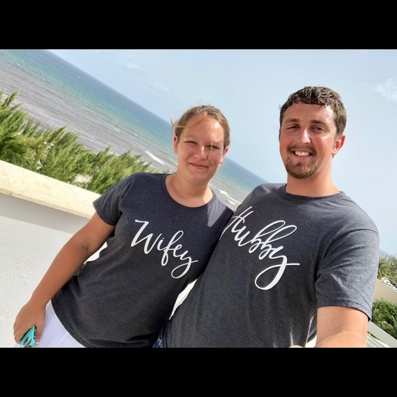 Meet your Posher, Beth - Picture 3 of 3